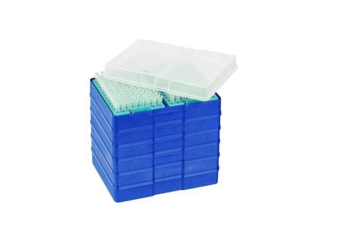 10ul Pipette Tips, Clear, DoubleStack Racked, Racked, Sterile, 96 tips/wafer,10 wafers (960 tips)/pk, 9600 tips/cs - Image 1