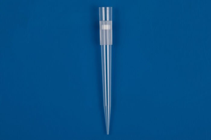Rainin LTS 1000ul Filtered Pipette Tips, Clear, Racked, Sterile,  96/rack, 10 racks/pk, 50 racks/cs - Image 1