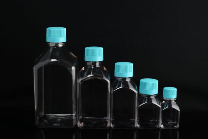 1000mL Square shape PET Media Bottles, Sterile, 4/pk, 12/cs - Image 1