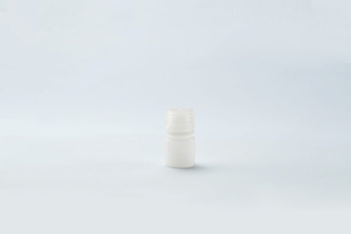 8ml Natural Color Round HDPE Storage Bottle, Wide Mouth, Sterile, 20/pk, 400/cs - Image 1