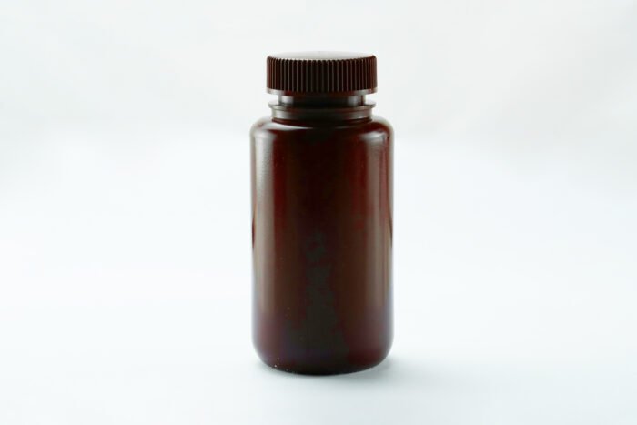 250ml Amber Color Round PP Storage Bottle, Wide Mouth, Sterile, 10/pk, 100/cs - Image 1