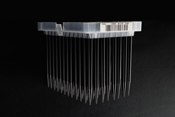300 ?l Robotic Filter Tips for Hamilton, Conductive, with Barcode, Sterile, 96/pk, 2304/cs - Image 1