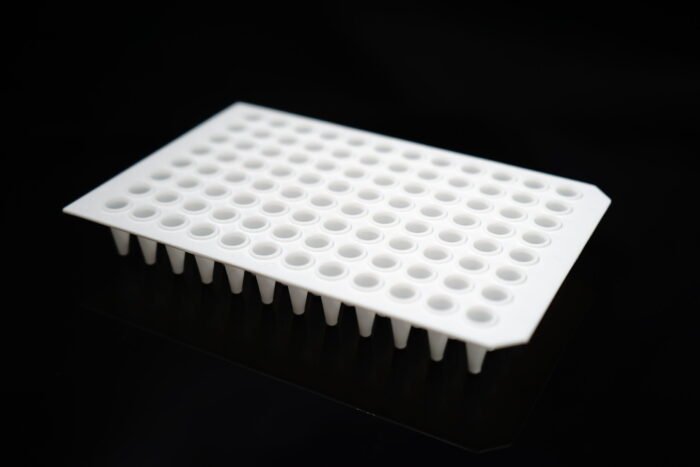 100ul?96?Well?PCR?Plates,?No?Skirt,?Roche,?A12/H12 Notch,?White,?10/pk, 50/cs - Image 1