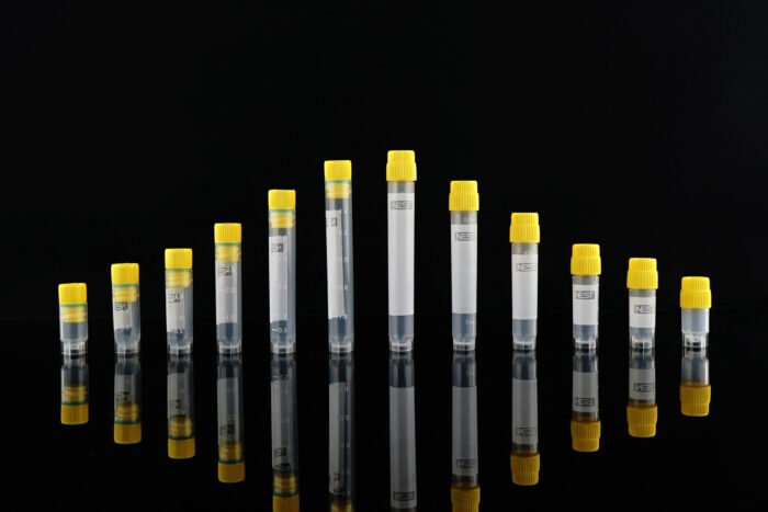 2D Barcode 1.2ml Cryogenic Vial, Self-Standing, External Thread, Sterile 9*9/rack, 14 racks /cs,  1134 vials/cs - Image 1