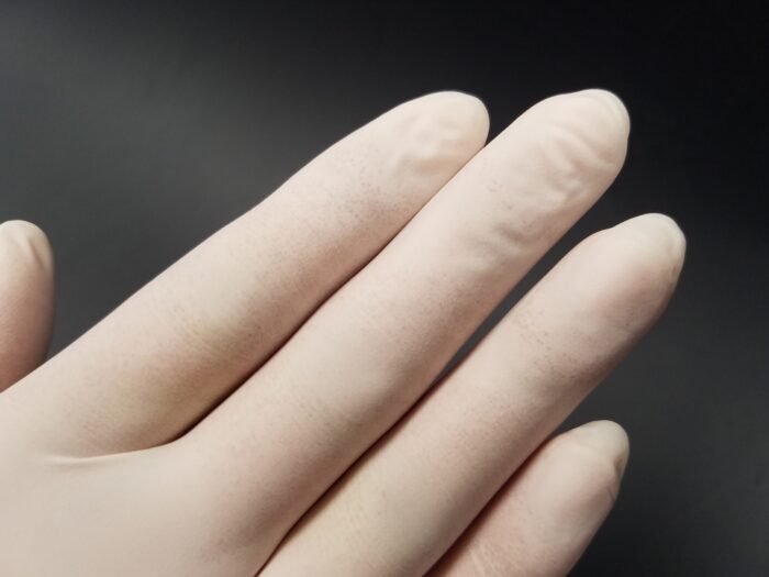 Latex Gloves with Oats Extractions, Powder Free, a patented coating recognized by the FDA as a skin protectant, S, 100/pk, 1000/cs - Image 1
