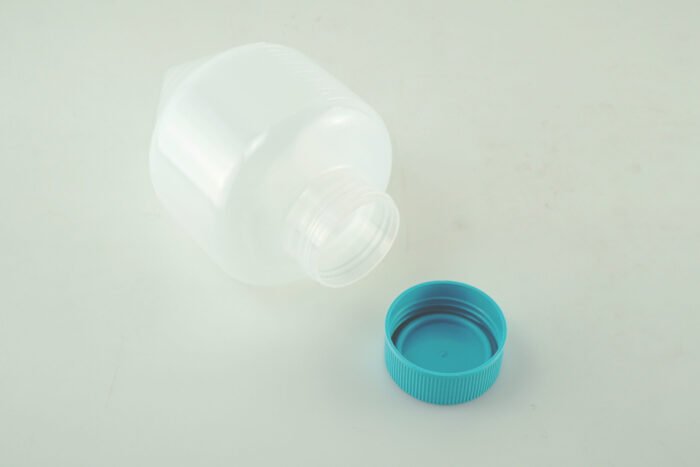 500mL Centrifuge Tube, Bi-directional Transfer Cap with Silicon Tube (50cm 1/8" ID 1/4" OD), Male Luer Lock Connector with Luer Cap, Vent Filter (0.22 ?m ?24mm), Sterile, 1/pk, 4/cs - Image 1